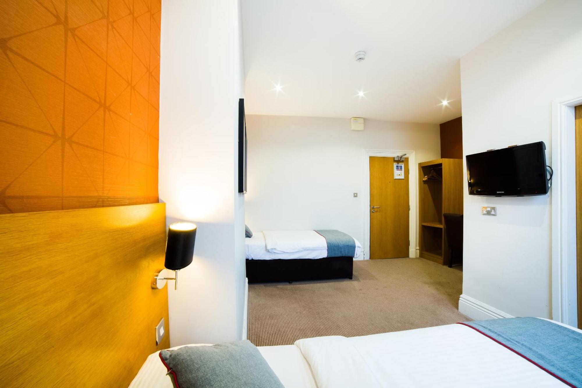 Oyo Imperial Hotel Barrow-in-Furness Exterior photo